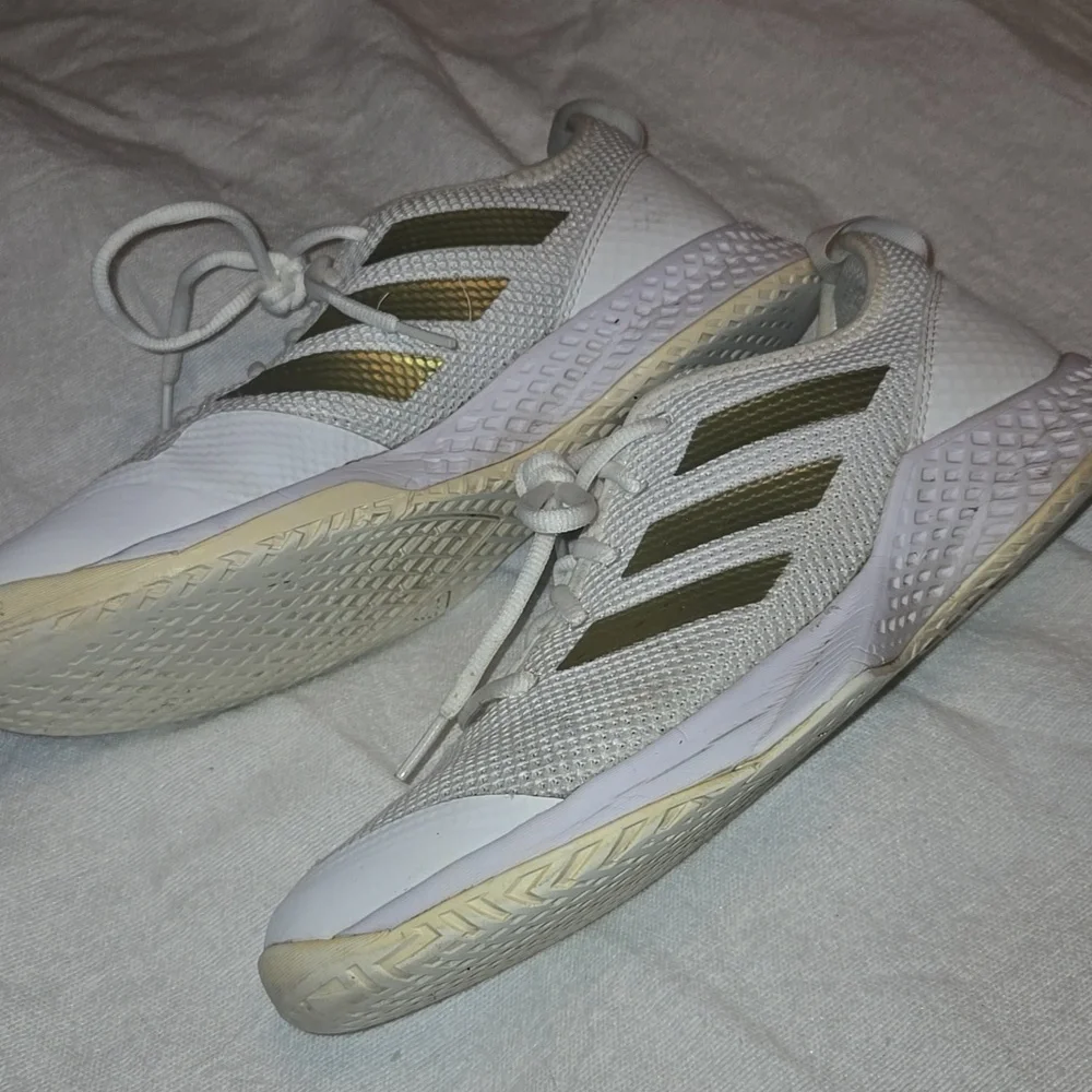 Adidas White with Gold Stripes Sneakers Size 9M